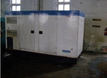 名山康明斯150kw大型柴油二手发电机组